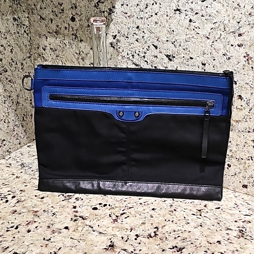 BALENCIAGA BLUE OVERSIZED POUCH